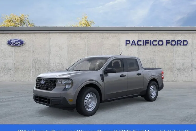 2025 Ford Maverick XL photo 1