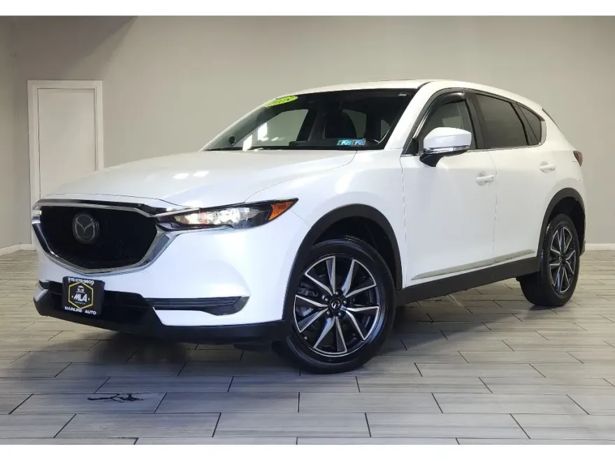 2018 Mazda CX-5 Touring photo 1
