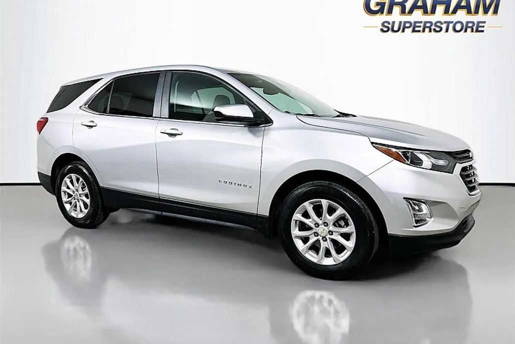 2021 Chevrolet Equinox LT photo 1