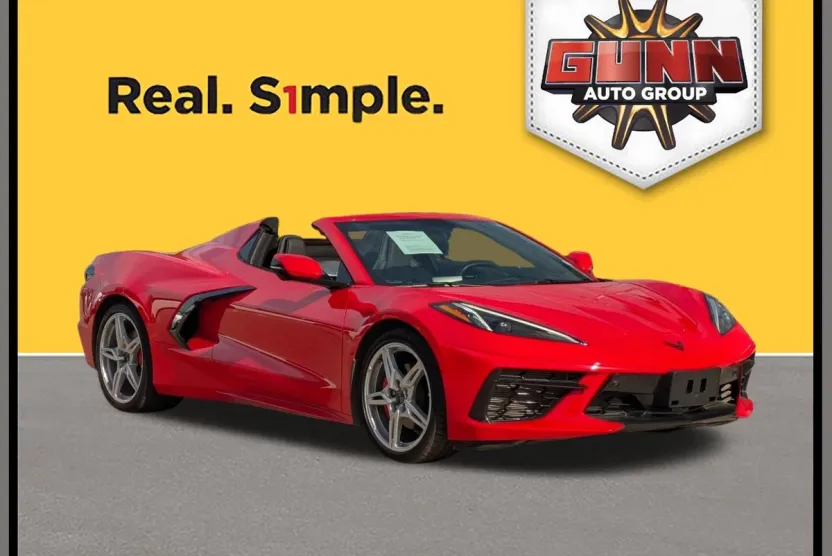 2022 Chevrolet Corvette 2LT photo 1