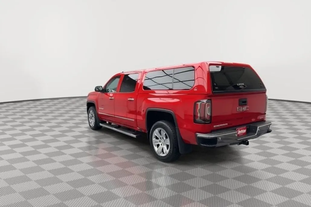 2016 Gmc Sierra 1500 SLT photo 1