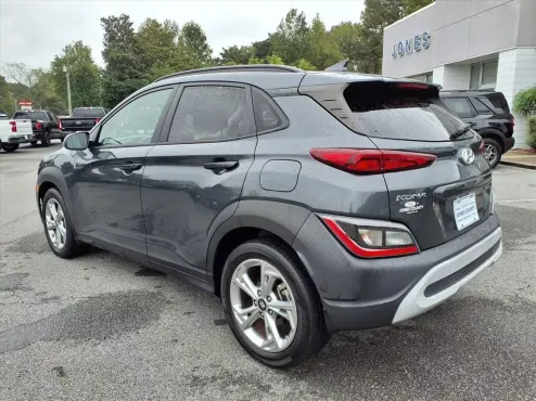 2022 Hyundai Kona SEL photo 4