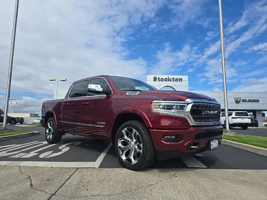 2024 Ram 1500 Limited photo 1