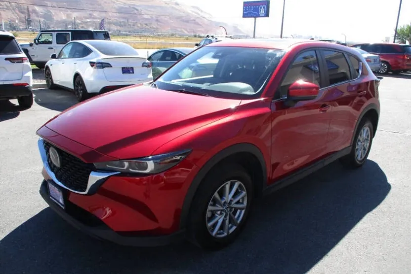 2023 Mazda CX-5 2.5 S Preferred photo 1