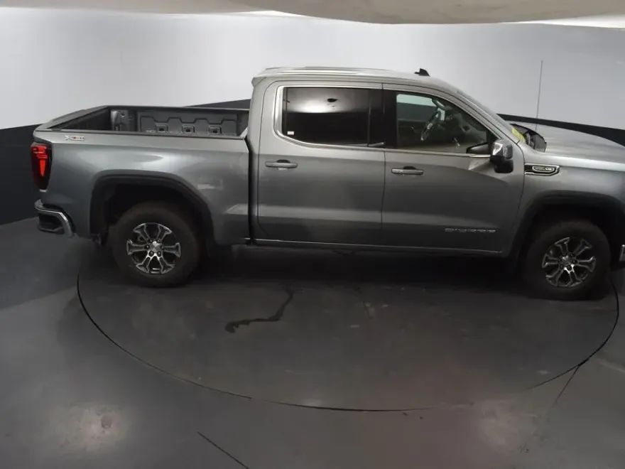 2025 Gmc Sierra 1500 SLE photo 28
