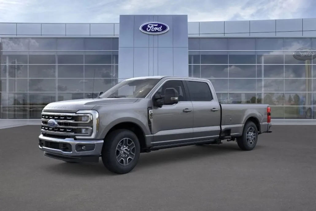 2026 Ford F-350 Lariat photo 1