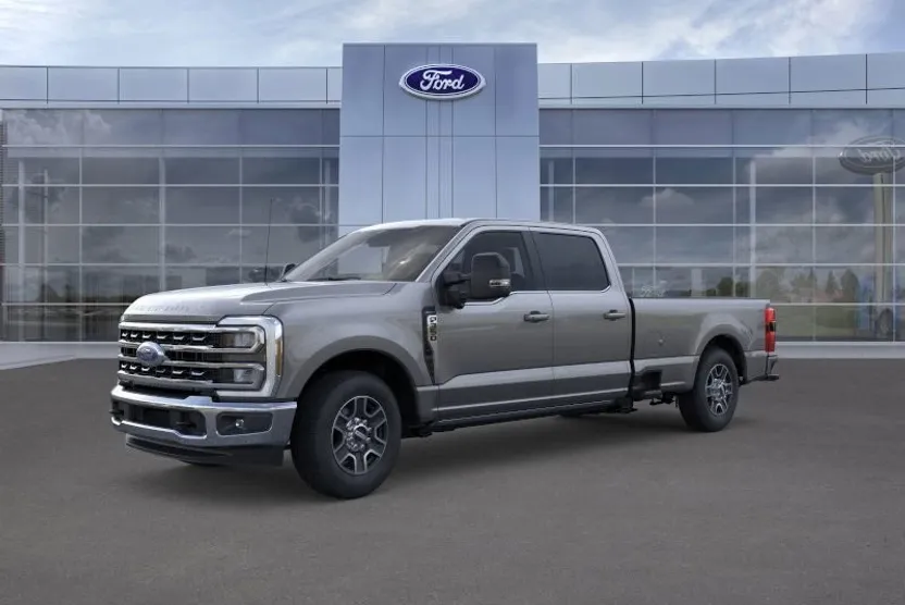 2026 Ford F-350 Lariat photo 1