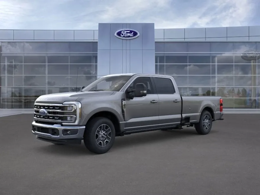 2026 Ford F-350 Lariat photo 1