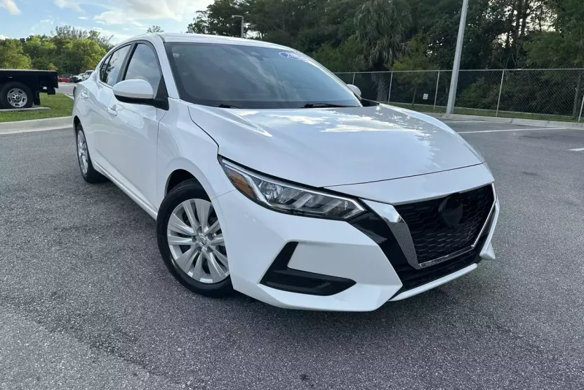 2023 Nissan Sentra S photo 1
