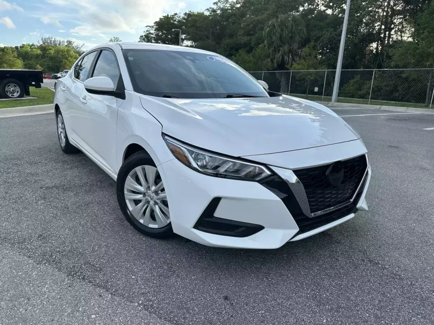 2023 Nissan Sentra S photo 1