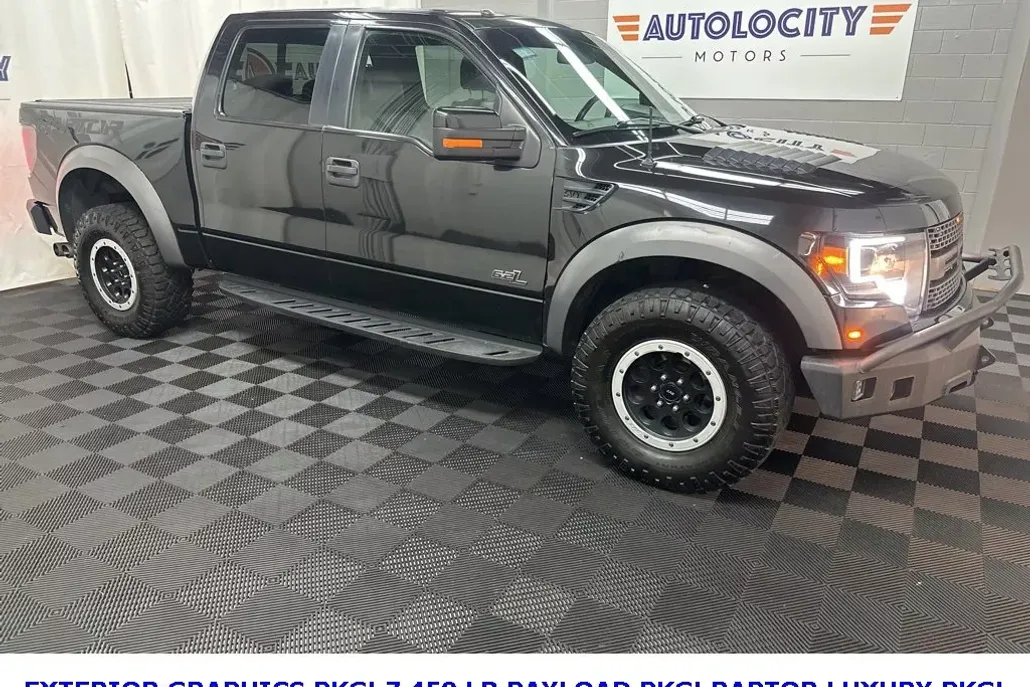 2014 Ford F-150 SVT Raptor photo 1