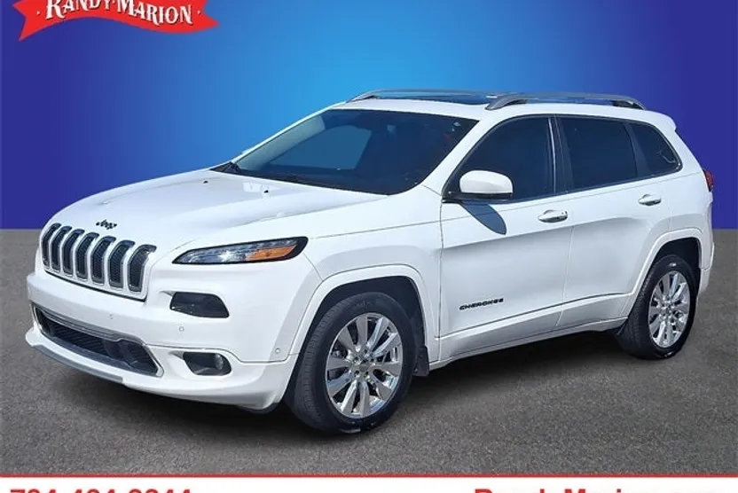 2017 Jeep Cherokee Overland photo 1