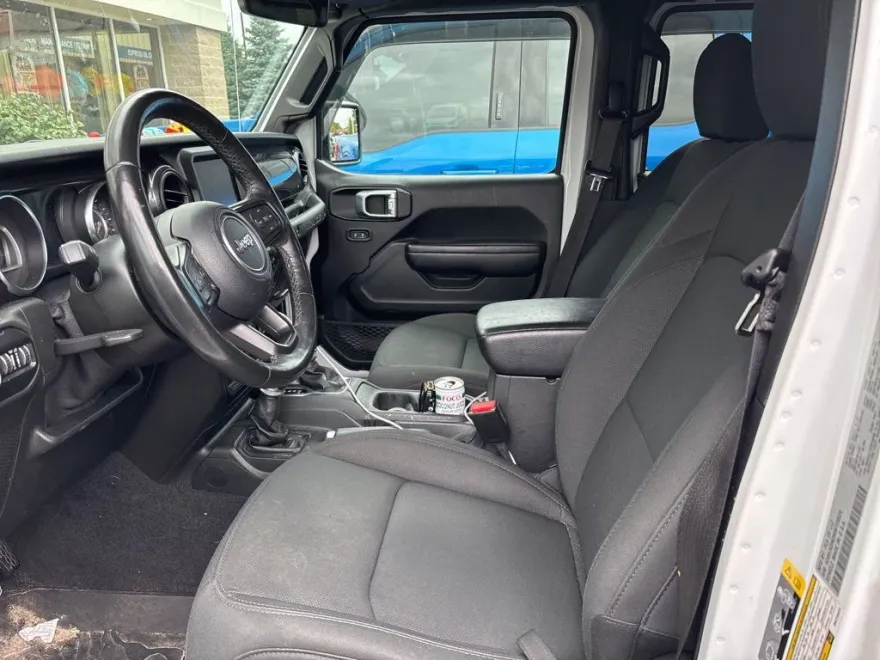 2021 Jeep Wrangler Unlimited Sport photo 1