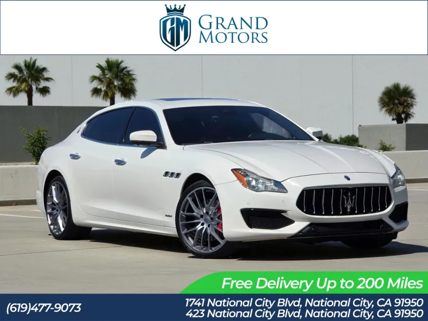 2017 Maserati Quattroporte GranSport photo 1