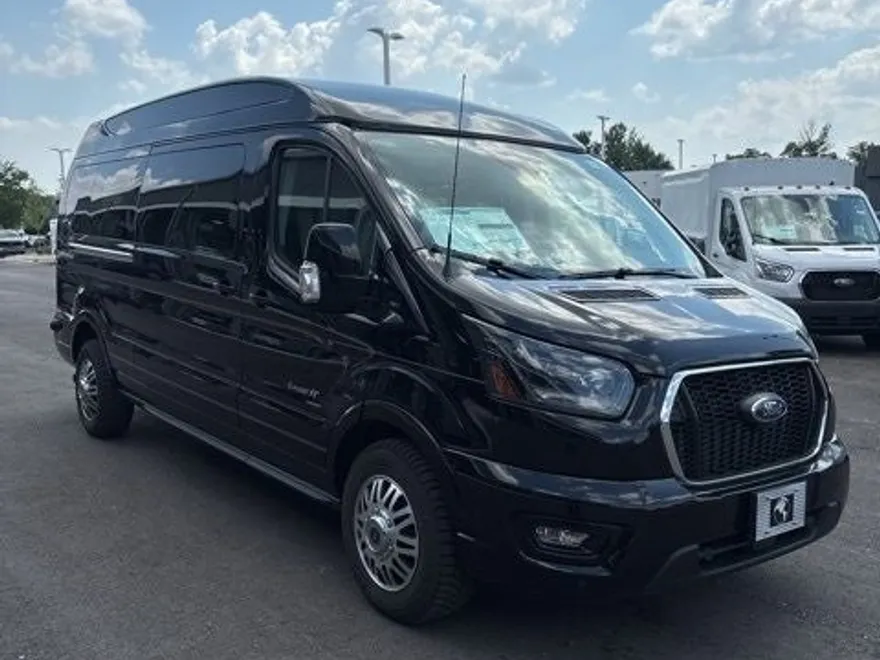 2025 Ford Transit photo 1