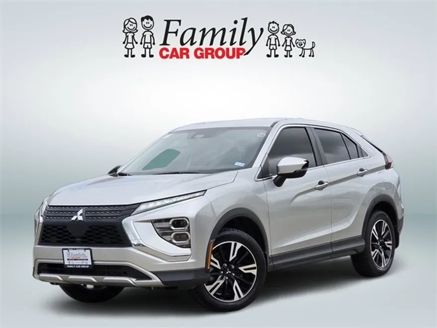 2023 Mitsubishi Eclipse Cross SE photo 1