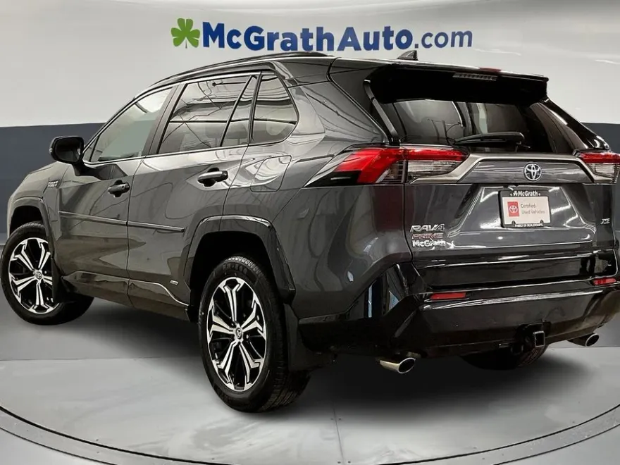 2021 Toyota RAV4 Prime XSE photo 1