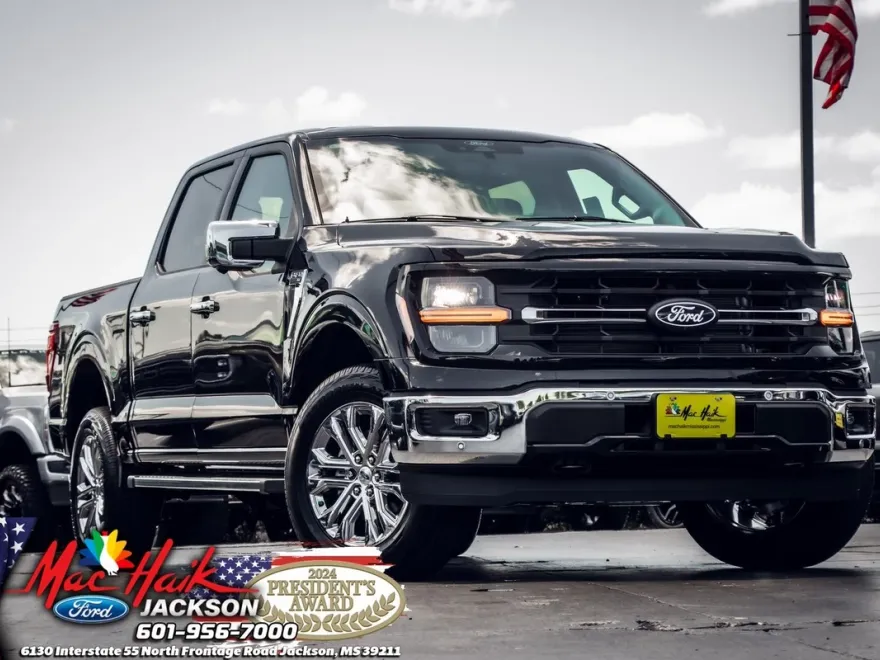 2025 Ford F-150 XLT photo 1