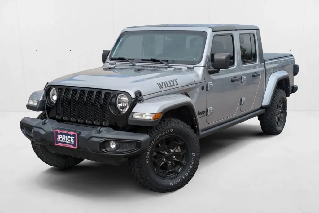 2021 Jeep Gladiator Willys photo 1