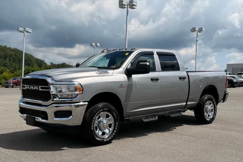 2024 Ram 2500 Tradesman photo 1