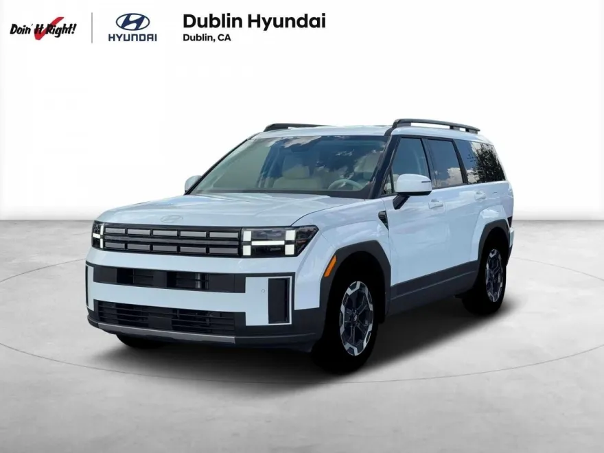 2026 Hyundai Santa Fe SEL photo 1