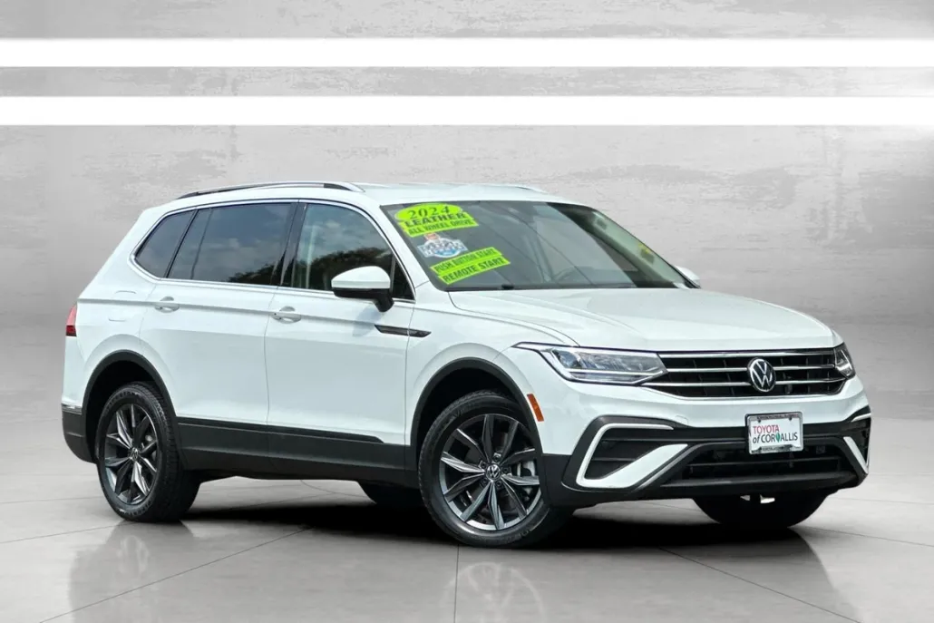 2024 Volkswagen Tiguan SE Wolfsburg Edition photo 1