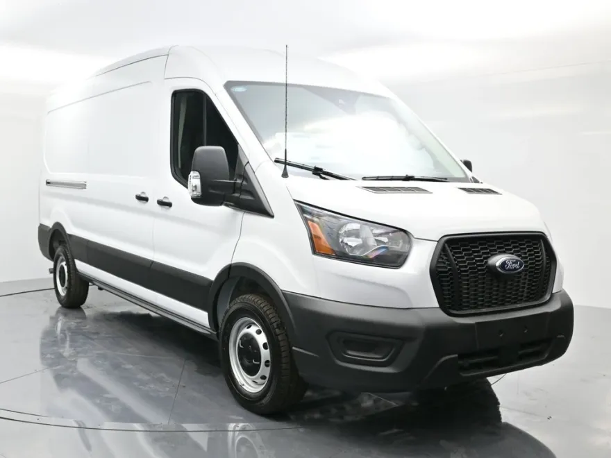 2025 Ford Transit Cargo Van photo 1