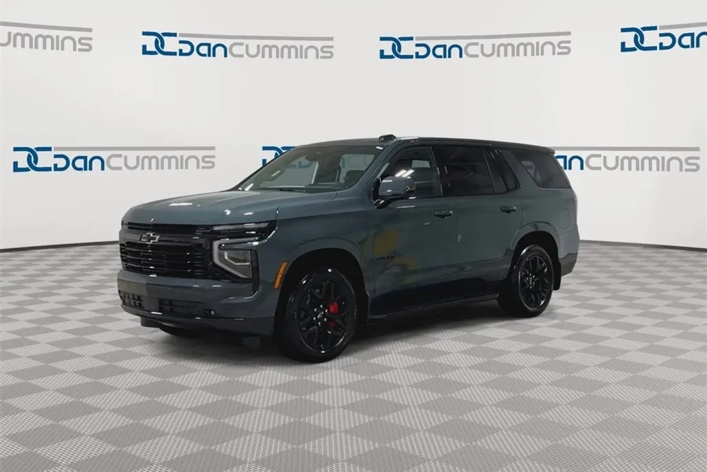2025 Chevrolet Tahoe RST photo 1