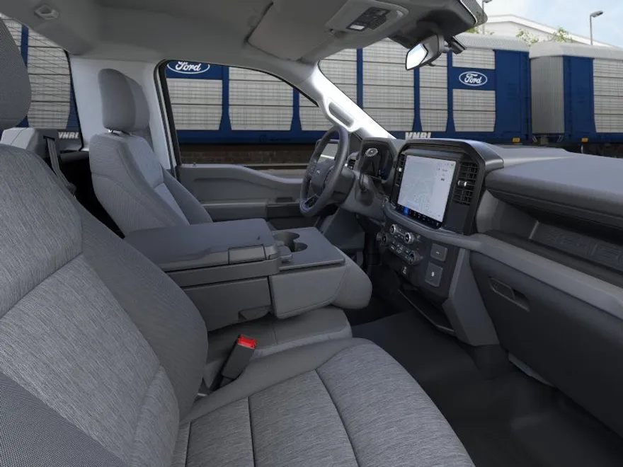2025 Ford F-150 XL photo 1