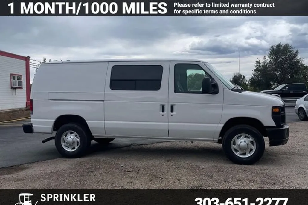 2008 Ford E-250 photo 1