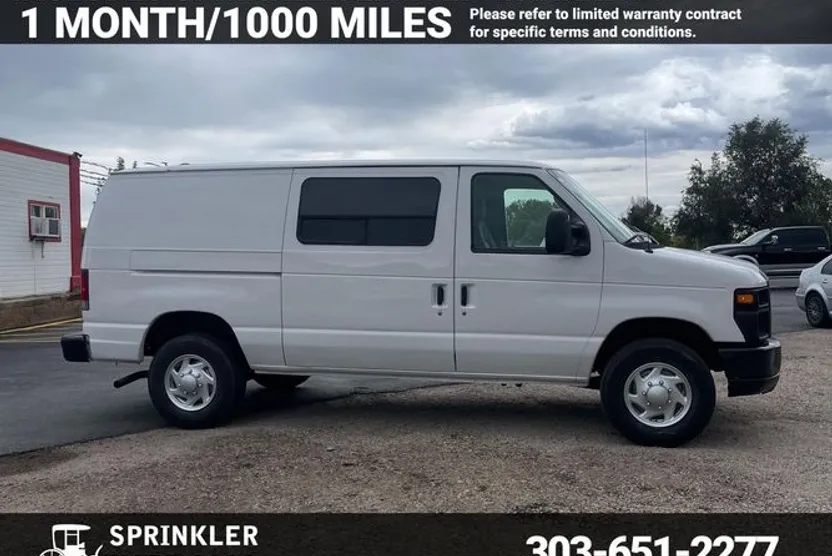 2008 Ford E-250 photo 1
