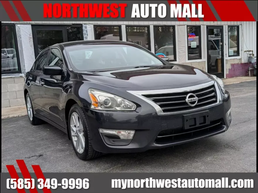2014 Nissan Altima 2.5 SV photo 1