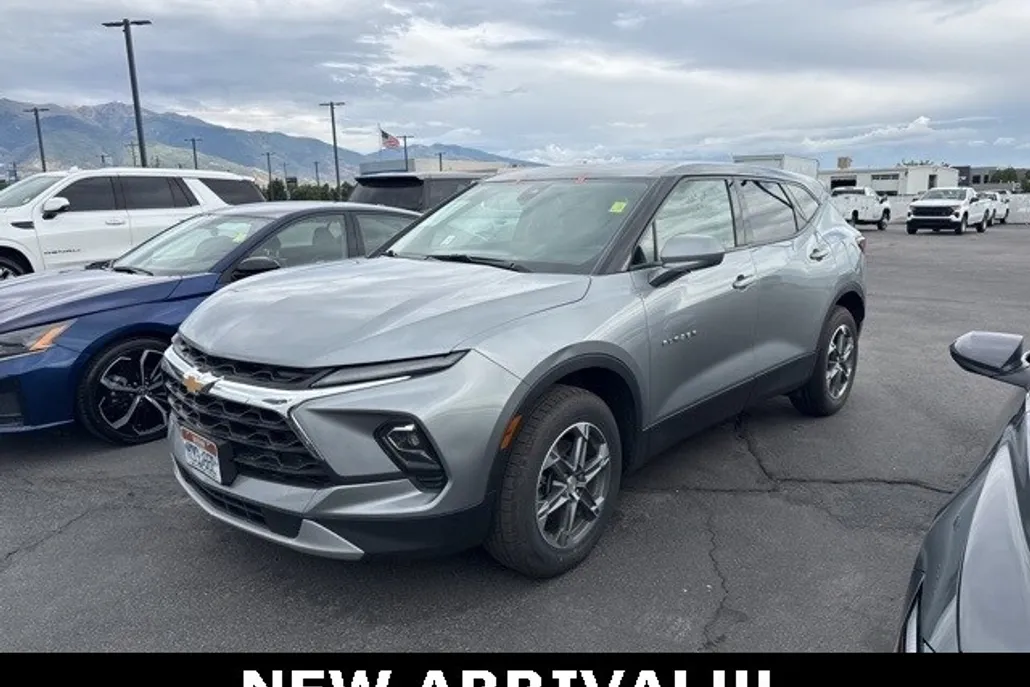 2023 Chevrolet Blazer 2LT photo 1