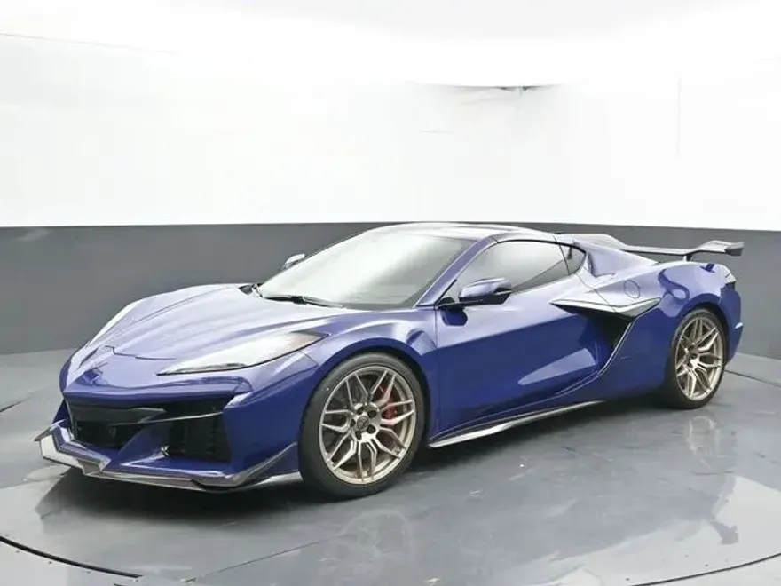 2025 Chevrolet Corvette Z06 3LZ photo 1