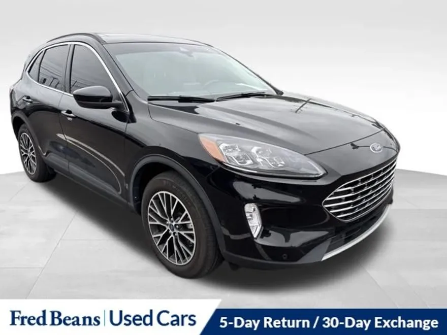 2022 Ford Escape Plug-In Hybrid Titanium photo 1