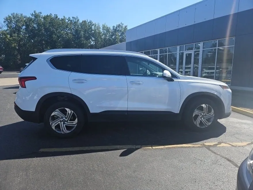 2023 Hyundai Santa Fe SEL photo 1