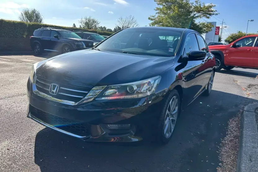 2015 Honda Accord Sport photo 1