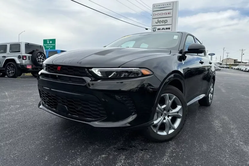 2024 Dodge Hornet R/T Plus photo 1
