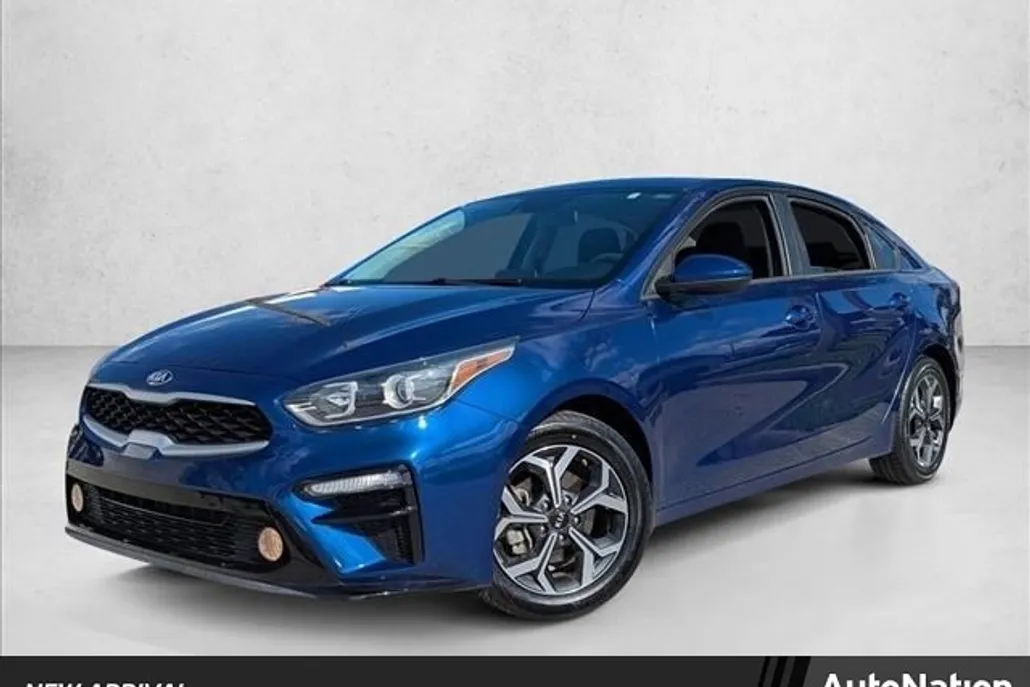 2021 Kia Forte LXS photo 1