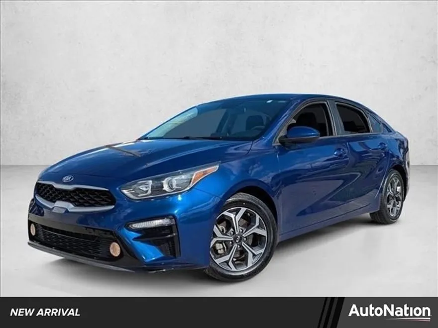 2021 Kia Forte LXS photo 1