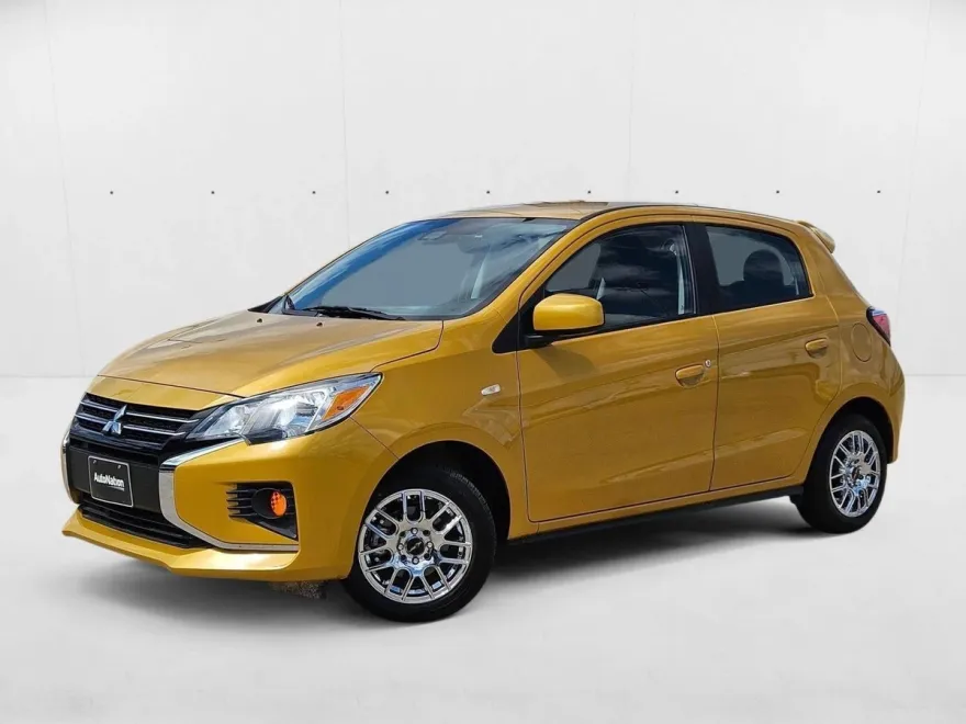 2024 Mitsubishi Mirage ES photo 1