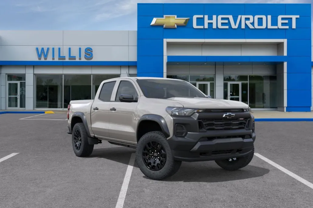2026 Chevrolet Colorado Trail Boss photo 1