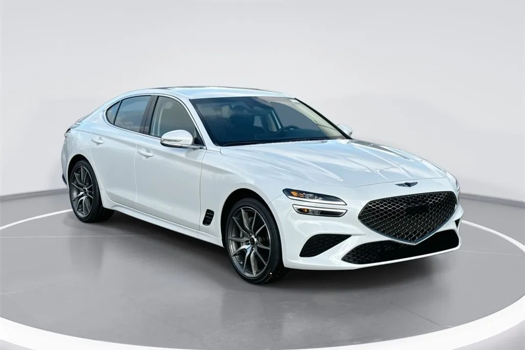 2025 Genesis G70 2.5T photo 1