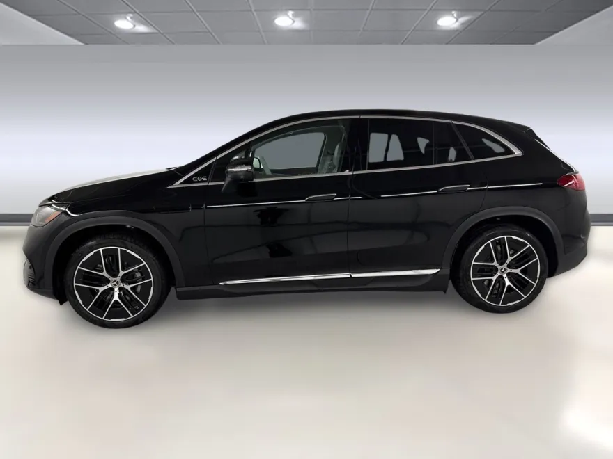 2026 Mercedes Benz EQE SUV photo 1