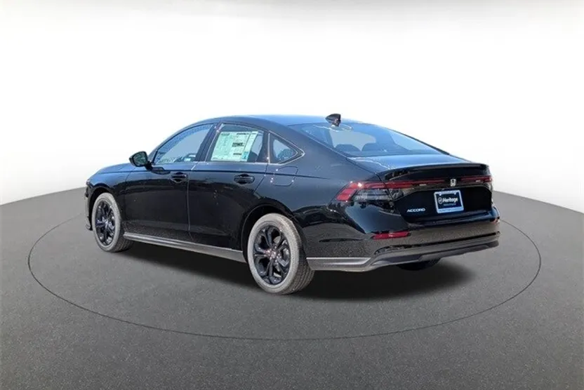 2025 Honda Accord SE photo 1