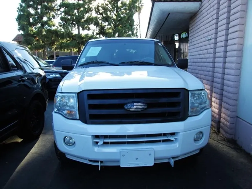 2014 Ford Expedition XL photo 1