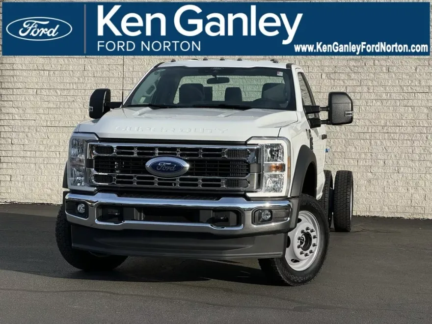 2024 Ford F-550 photo 1