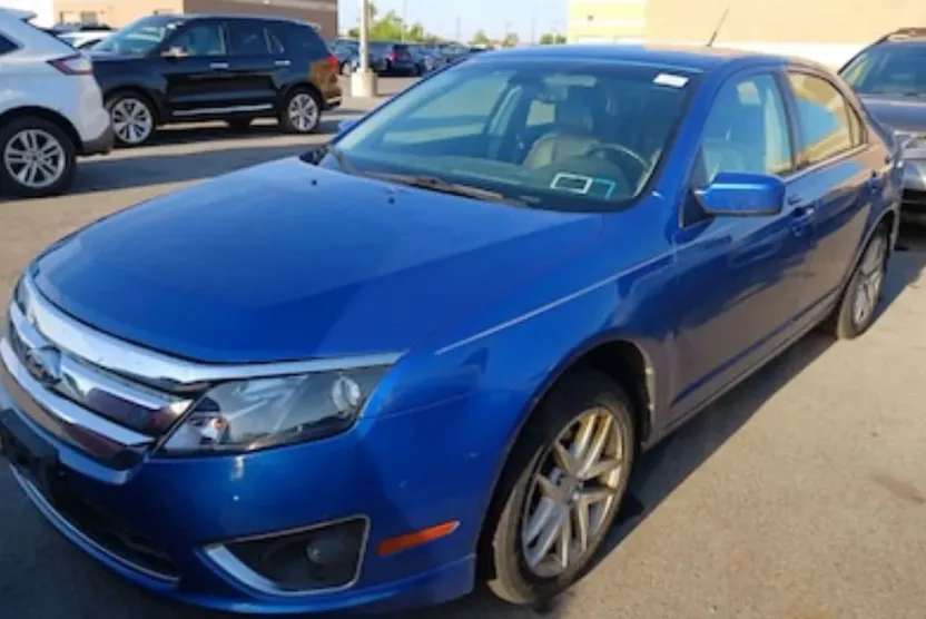 2012 Ford Fusion SEL photo 1