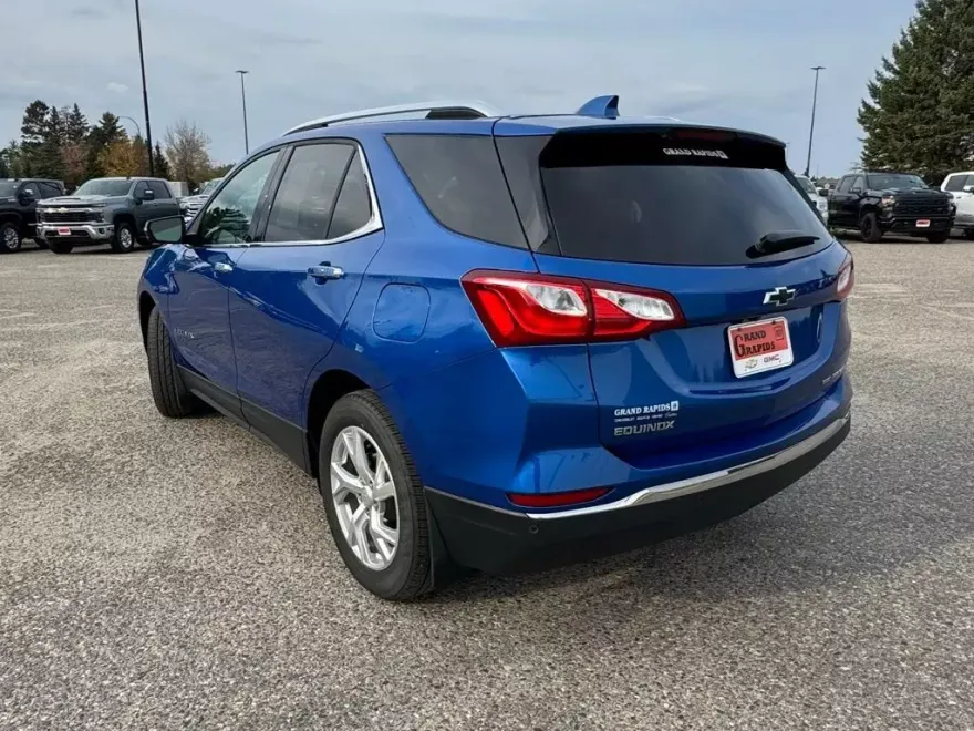 2019 Chevrolet Equinox Premier photo 1
