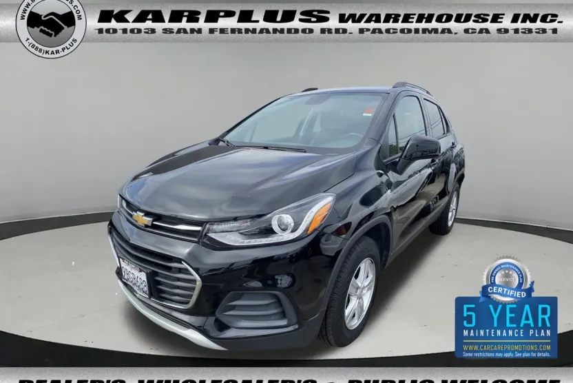 2022 Chevrolet Trax LT photo 1